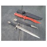 (2) Fixed Blade Knives with Sheaths