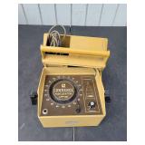 Vintage Lowrance Fish Locator Portable LFP-150