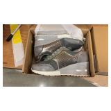 Women 7.5 Gray Sparkly Wedged Sneakers