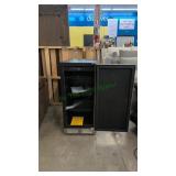 Beverage Cooler (No Cooling)