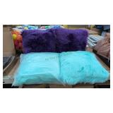 Throw Pillows