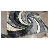5ft x 7ft Black/Gray/White Area Rug