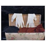 VINTAGE LADIES GLOVES & MITTENS / VINTAGE BOX