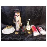 CHRISTMAS BOX LOT / MIXED ITEMS