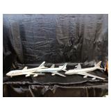 3 VINTAGE PLASTIC MODEL JETLINERS PREASSEMBLED
