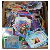 NOVELTY & ENTERTAINMENT TRADING CARDS / LARGE LOT