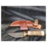 SHORT, STUB BLADE  7' KNIFE W/SHEATH