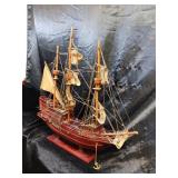 WOODEN MODEL SAILING SHIP GALLEON 21' X 21'