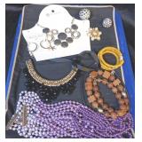 ASSORTED JEWELRY LOT