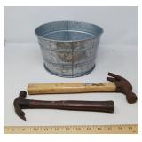 GALVANIZED BUCKET W/ 2 HAMMERS