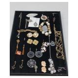 MISC JEWELRY MIX