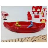 VINTAGE RENWAL DOLL HOUSE FURNITURE