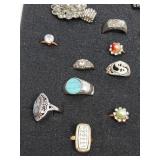 JEWELRY RINGS LOT / OVER 35 PCS / MIXED