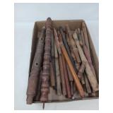 BOX OF VINTAGE SPINDLES