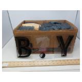 VINTAGE ADVERTISING  / PLASTIC LETTERS , ETC