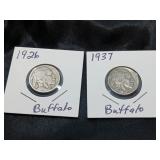 2 BUFFALO NICKELS 1926, 1937 IN SLEEVE