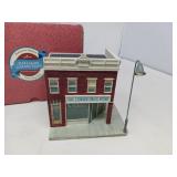 HOMETOWN AMERICA / CORNER DRUG STORE