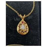 JEWELRY - NECKLACE / ORIGINAL PACKAGE