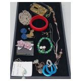 MIXED JEWELRY LOT