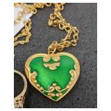 JEWELRY- GREEN HEART PENDANT+++