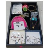 JEWELRY+