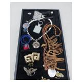 JEWELRY+