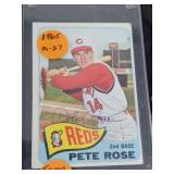 VINTAGE BASEBALL TRADING CARDS / PETE ROSE