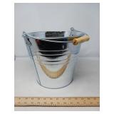 NEW / GALVANIZED BUCKET W/ BALE HANDLE