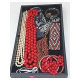 INTRICATE BEADED BRACELET+++