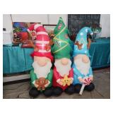 GNOMES / HOLIDAY YARD DECOR / INFLATABLE