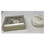 HOME DECOR LOT  2 PCS