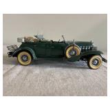 1932 Cadillac V16 Model Car