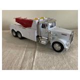 Kensworth 1/32 Scale Ray Ken W900 Tow Truck Model