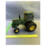 John Deere Dacanter