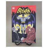 2016 DC Batman ' 66 graphic novel