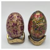 Pair of Kashmiri Lacquered Papier-Mï¿½chï¿½ Eggs