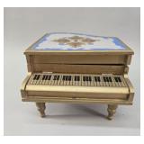 Toyo Japan Grand Piano Music Box vtg