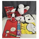 Peanuts Snoopy Collectibles Lot: Plush, Flags,