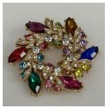 Colorful Circular Brooch 'wreath shape'