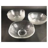 6 Vth Arcoroc Textured Square Glass Bowls