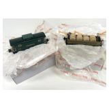 2 Lionel Model Train Cars