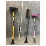 Car scrapers/ Brushes