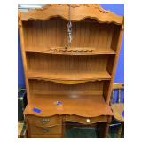 Desk and Hutch