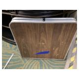 4ï¿½ Folding Table