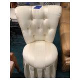 Slipper Chair