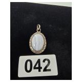 Vintage .925 Sterling Silver Cabochan Gray Agate