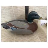 Plastic duck decoy