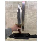 Knife with leather case