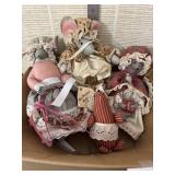 Vintage stuffed mice dolls