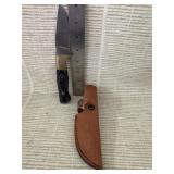 Knife with leather case made in Pakistan
